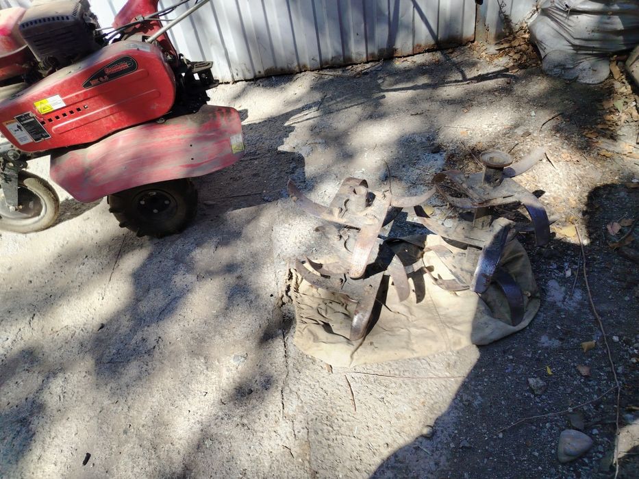 Продам мотоблок.