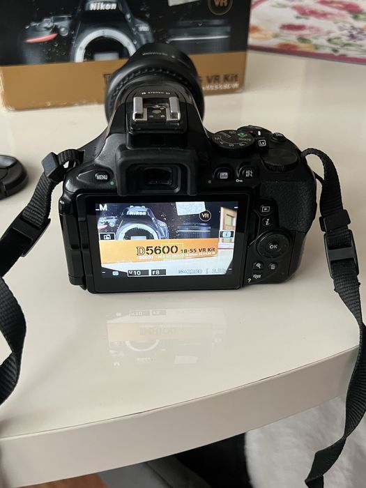 Nikon d5600 18-55