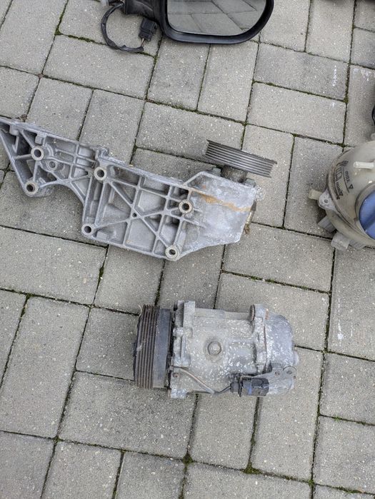 Piese Ford Galaxy 1.9 tdi