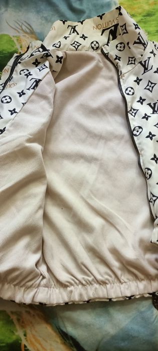 Куртка осенняя на девочку