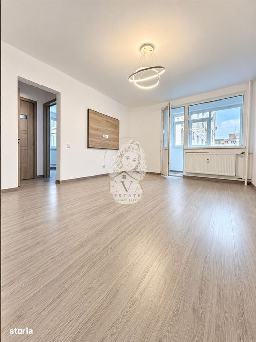 Apartament 2 camere renovat complet Metrou Raul Doamnei
