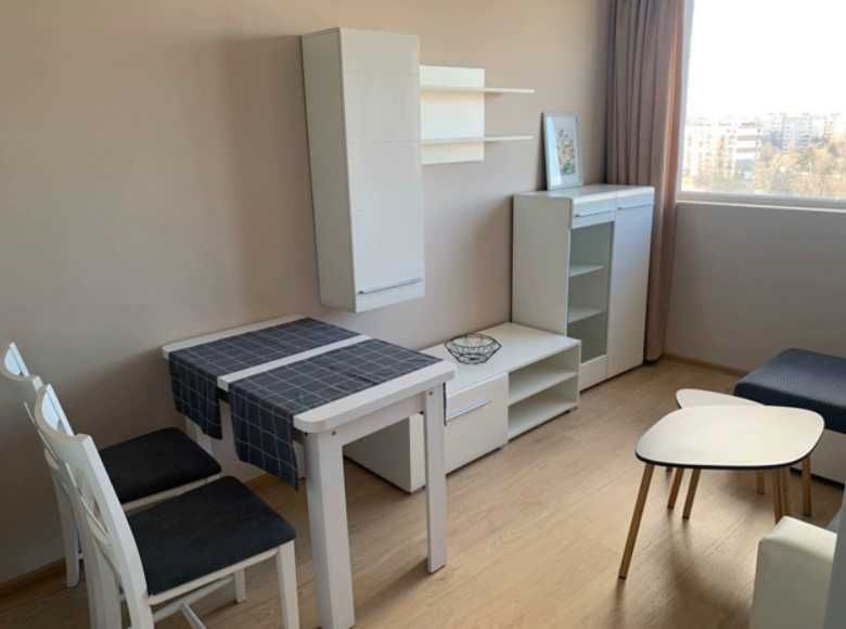 Дава се под наем Двустаен апартамент в София, Банишора - 42 кв.м за 547.23 € - Снимка #1