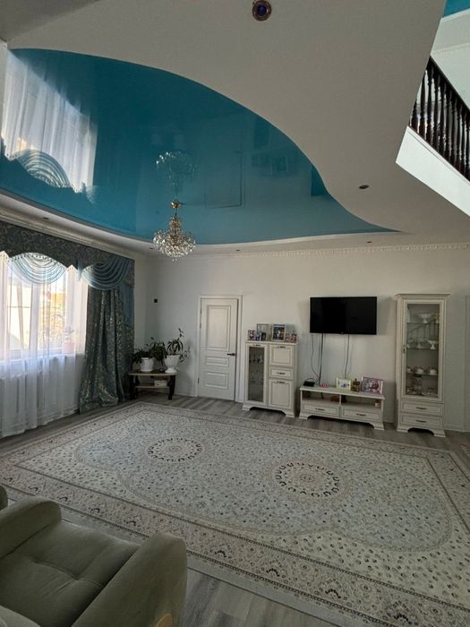 Продам коттедж ,район Шанхай