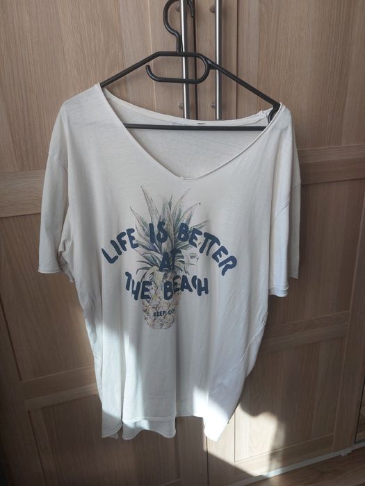 Тениски, размер L (ufc, cropp, V-neck)