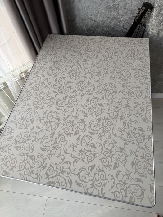 Продам стол-книжку