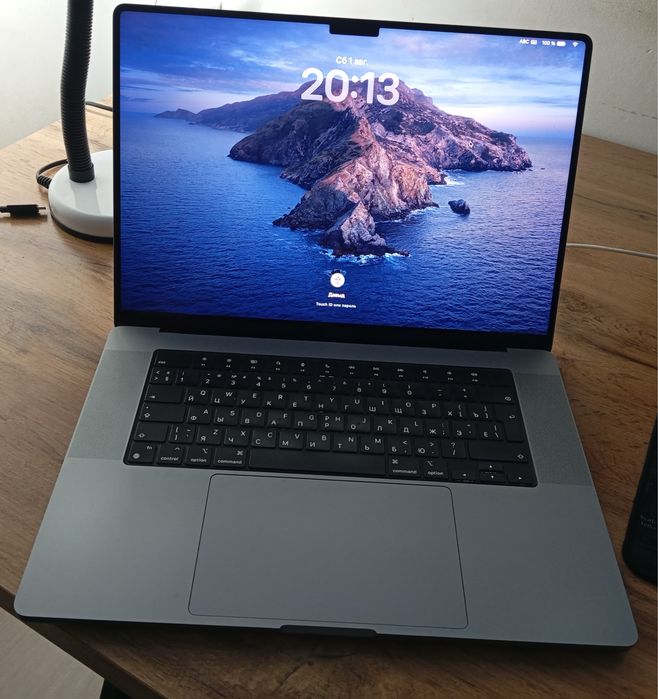 Apple Mac M1 Pro