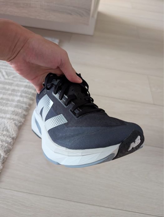 New balance FuelCell Rebel v4