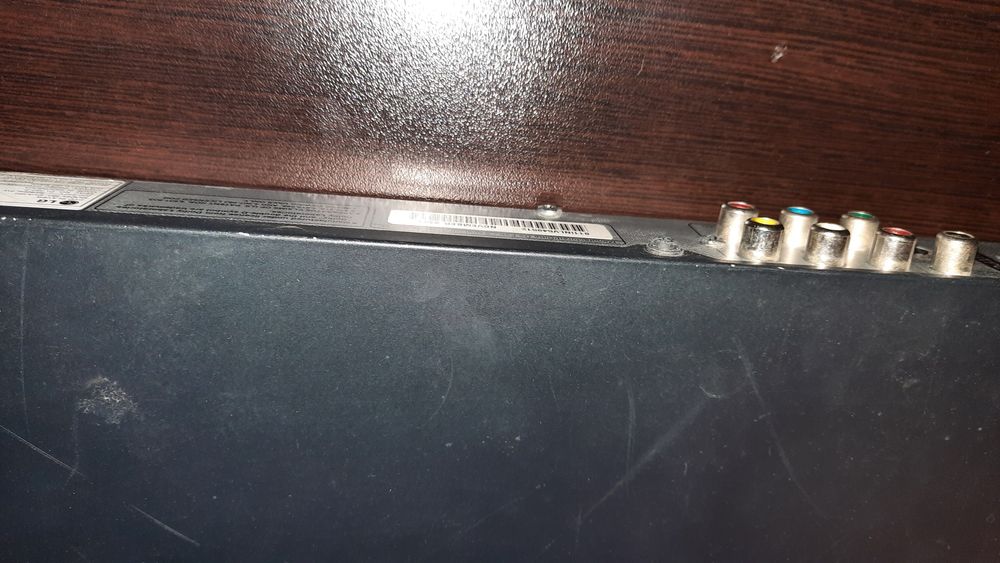 DVD диск ,чете всички дискове