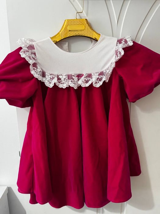 Платье на девочку