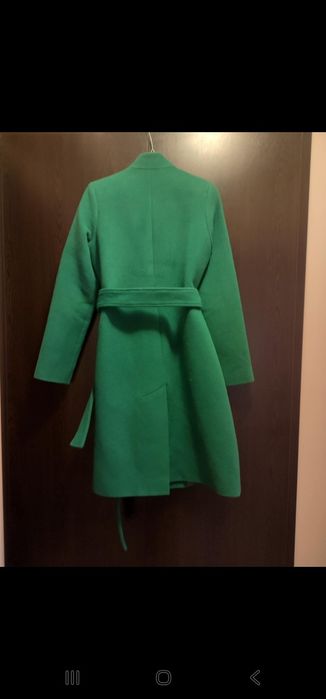 Палто  Avin M-L размее
M размер
С нормални следи от употреба
85€