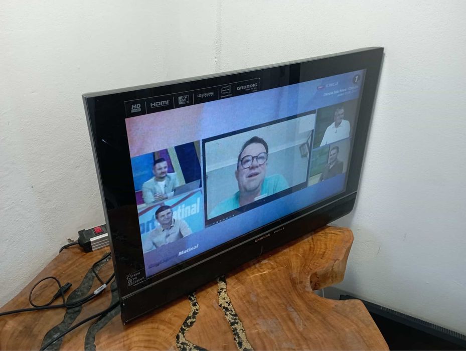 TV / televizor grundig