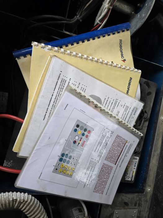 Robot Mobil Înfoliat Paleți ROBOPAC (Profesional)