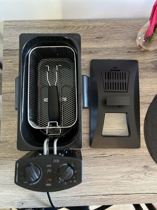 Friteuză Heinner din Inox