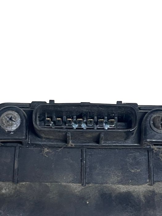 Debitmetru De Aer Mitsubishi L200 - 2001 E5T06071 E5T06071