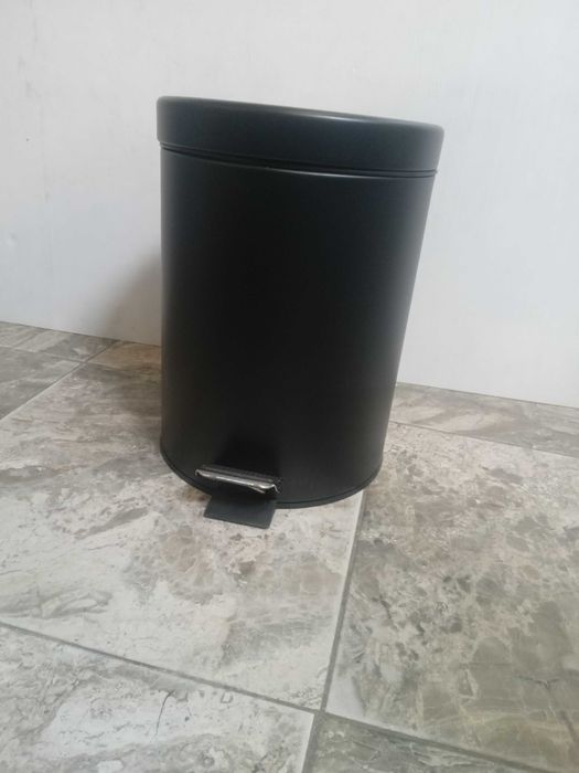 Кошче черно ново