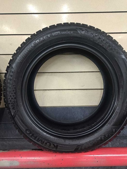 KUMHO WI51 215/55R17