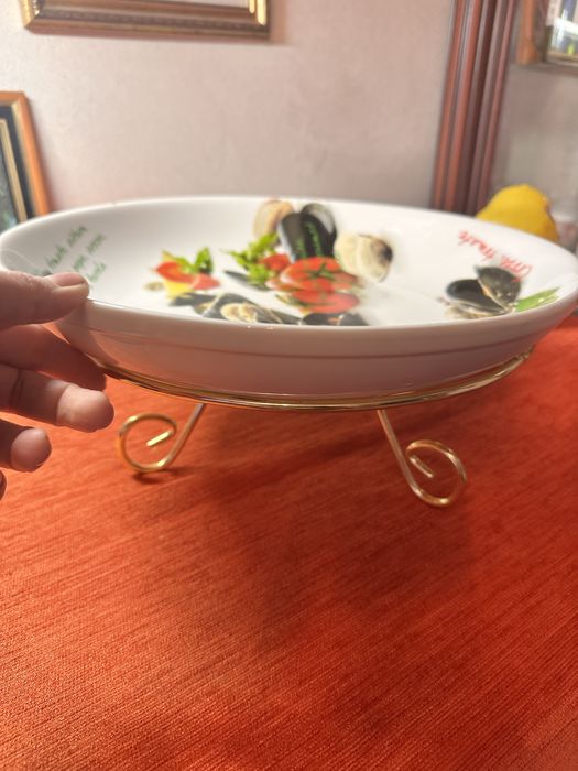 Блюдо для подачи горячего новое