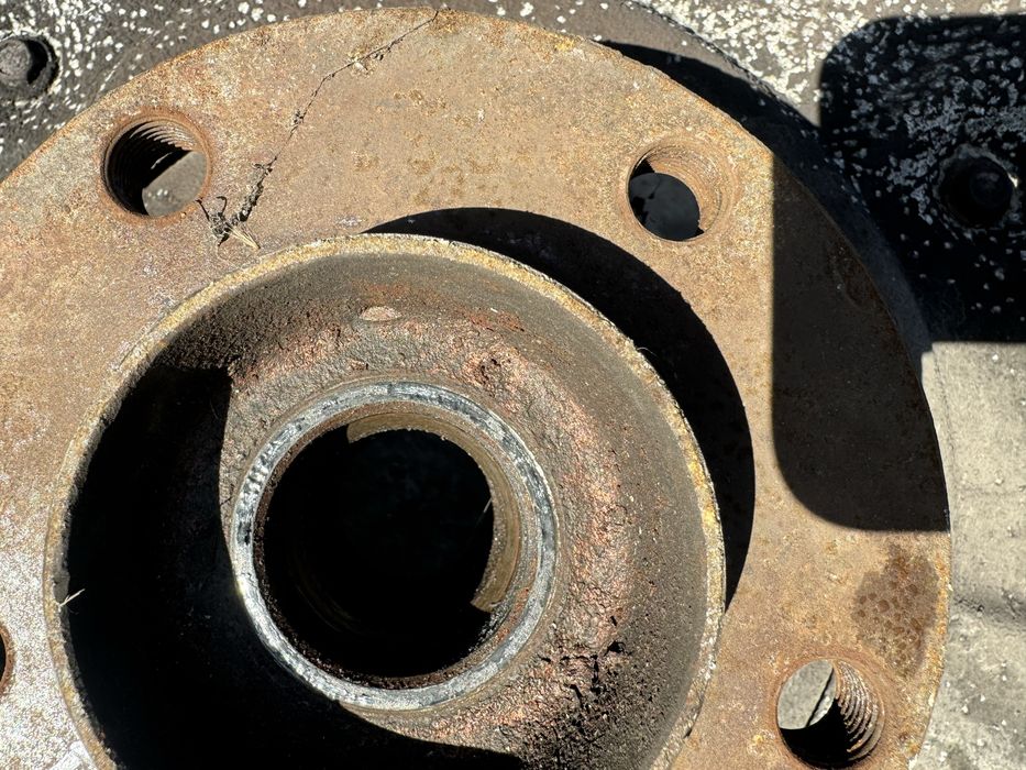 Шенкели бмв ф10 ф11 ф01 ф06 ф13 хдриве bmw f10 f11 f06 f01 xdrive