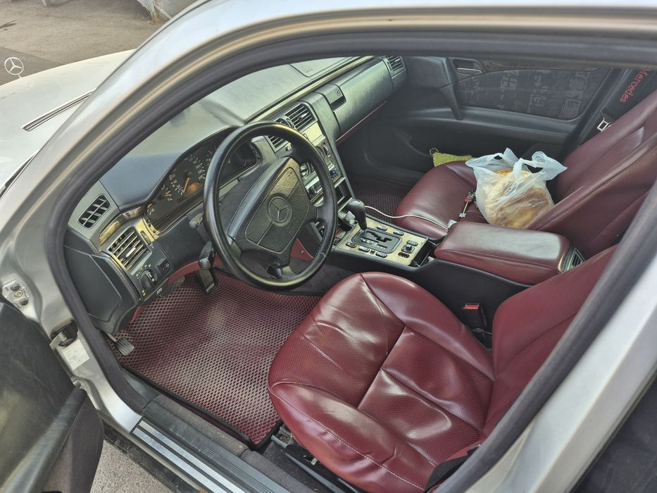 Мерседес-бенц w210