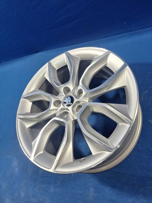 1 Janta Aliaj 5x112 19'' - OEM Skoda Karoq - 8J ET 45 - NOUA !