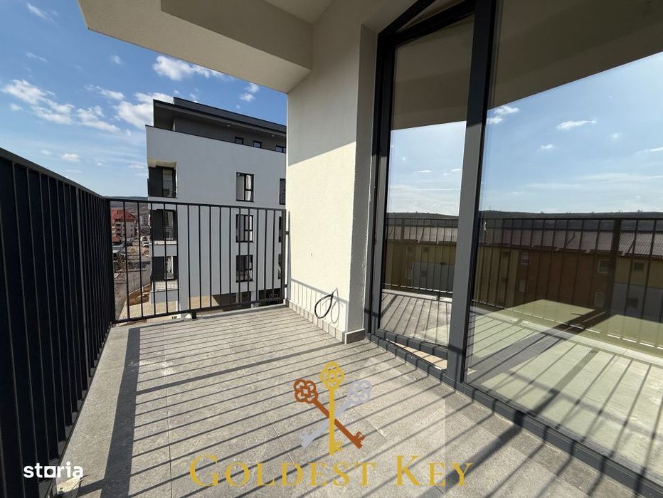 Apartament cu 3 camere, balcon si parcare exterioara. Bloc NOU