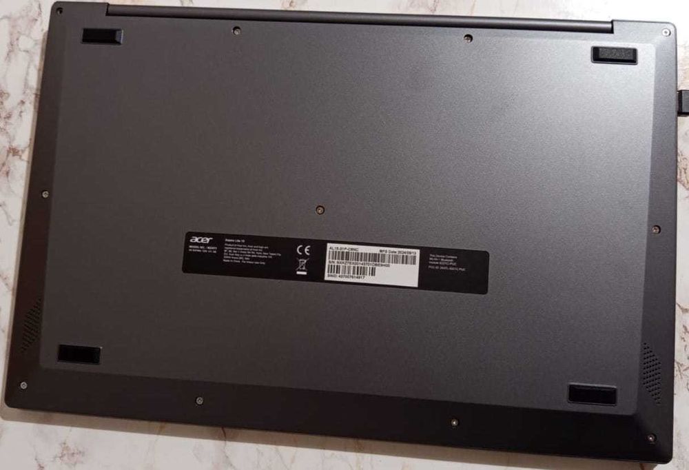De vânzare laptop Aspire Lite 15