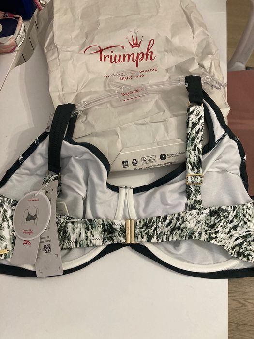 Hunkemoller-  бански, Triumph