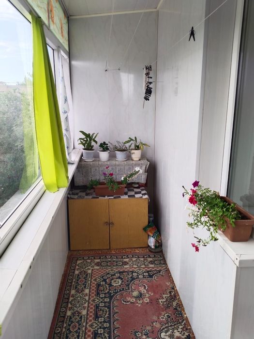 Продам квартиру 4 ком.