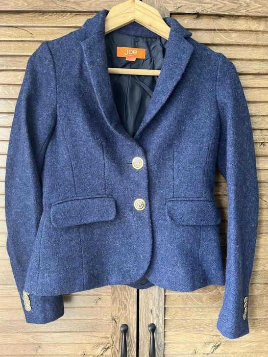 Нов блейзър Joe xs