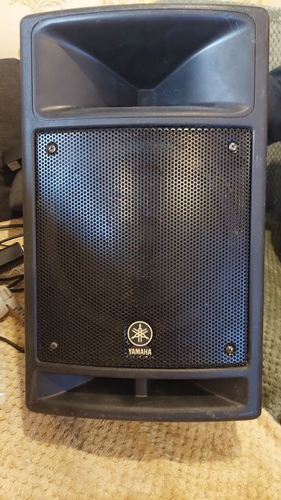 Караоке колона с ефект оригинална Ямаха!