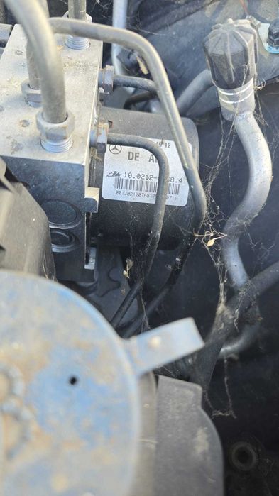 Pompa ABS / Modul ABS Mercedes C-Class W204 / S204 / C204 Facelift - Cod A1729011102 / A1724314912