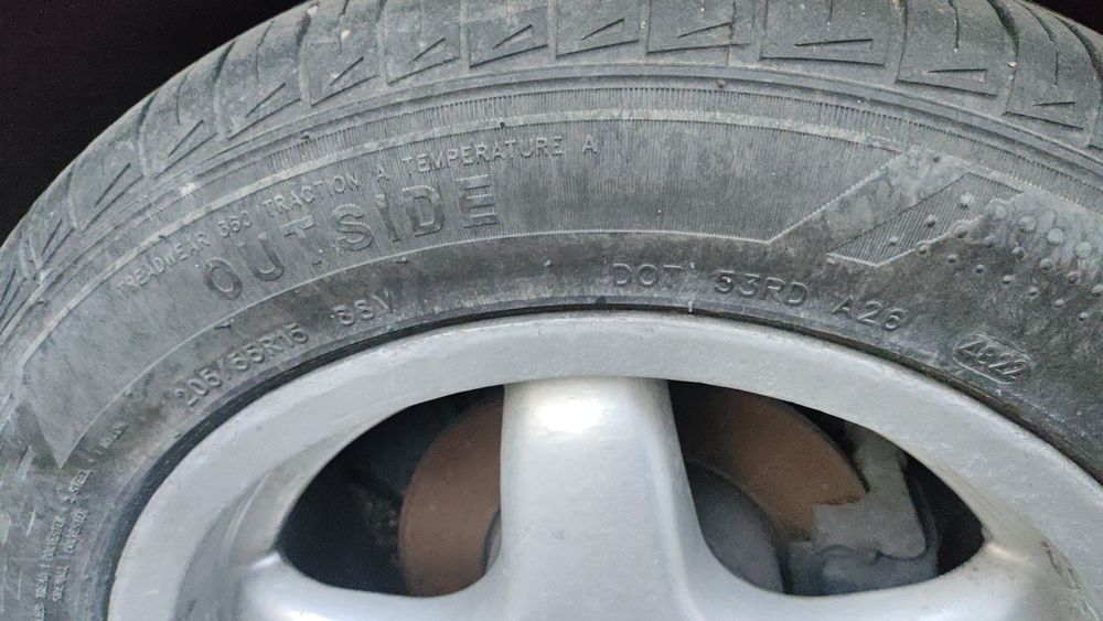 Диски на Ауди продаются с резиной