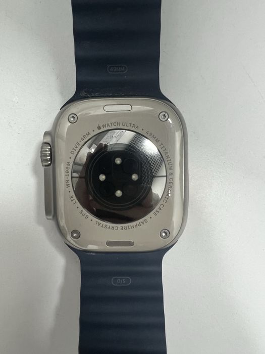 Apple Watch Ultra 2, 98%