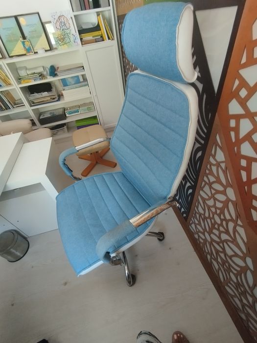 Елегантен офис стол