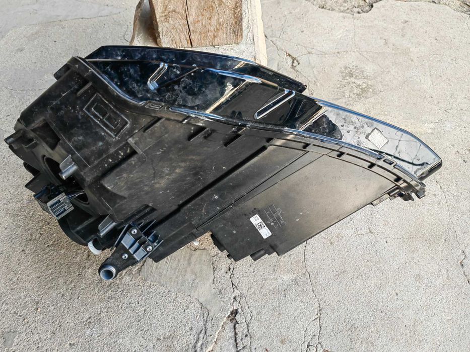 Фар Skoda Karoq FULL LED десен/Фар Шкода Карок LED десен