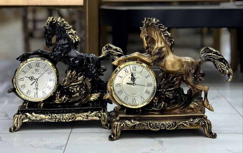 Статуэтка - часы "Статуэтка лошадь с часами 75 см  " символ нового год