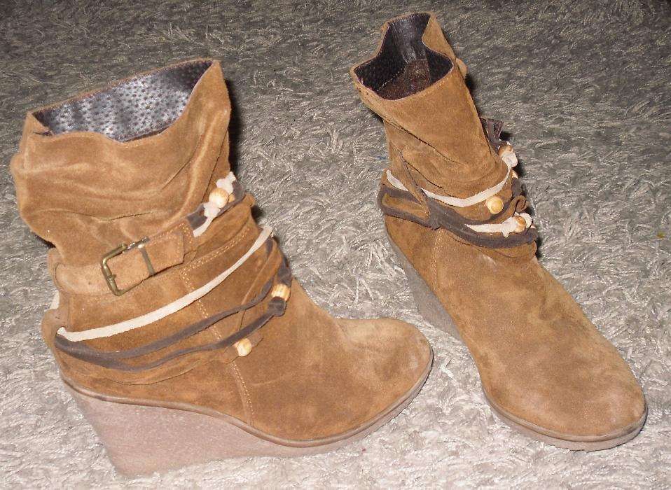 cizme Benvenutti piele intoarsa naturala nr 39