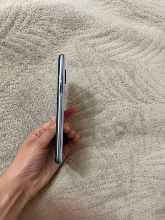 Телефон Сатамын  Xiaomi Redmi Note 9 Pro