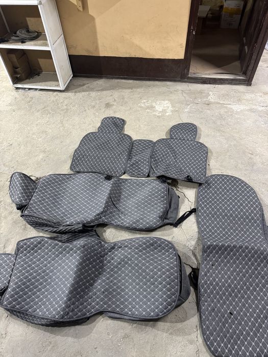 Чехлы на автомобиль