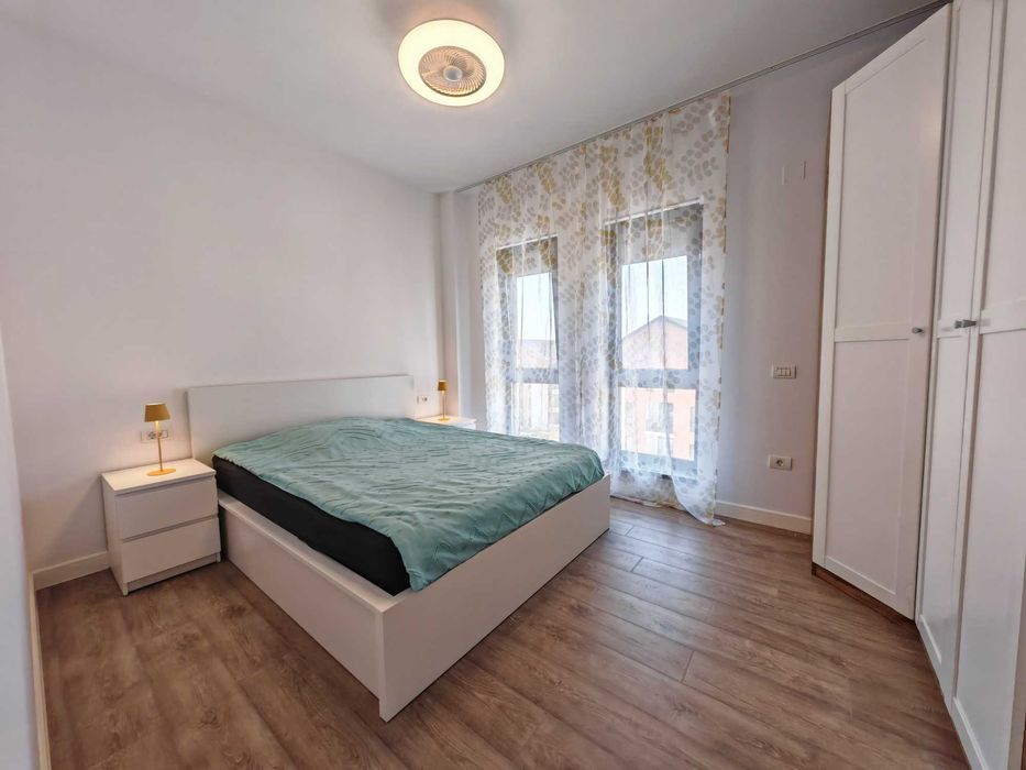 Inchiriez apartament 3 camere +parcare subterana+ piscina, la Future Residence
