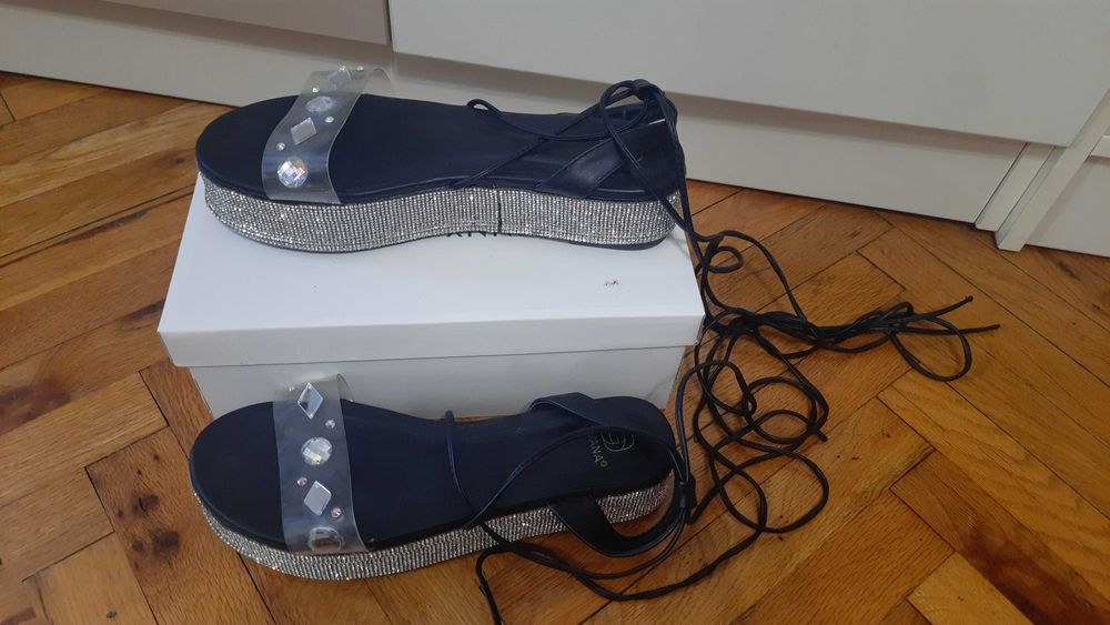 Дамски сандали тип римски с дълги връзки