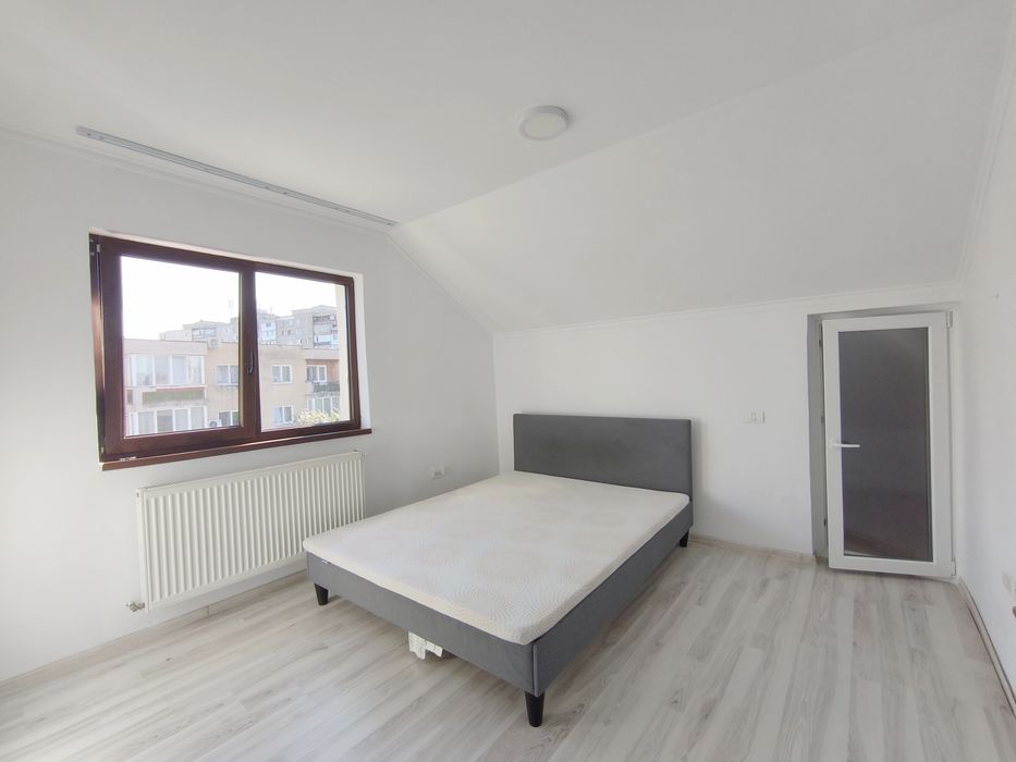 Apartament in bloc nou,4 camere,parcare,Vlaicu