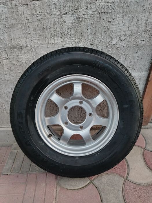 Диск на НИВУ R 15