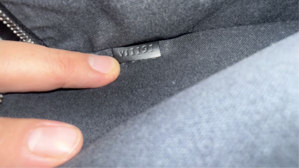 Louis Vuitton Thomas Damier Graphite
