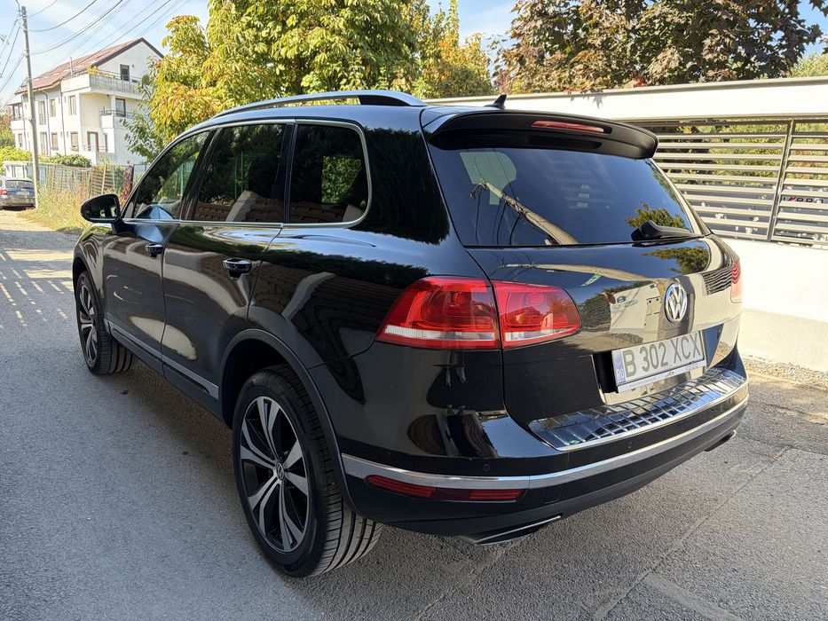 VOLKSWAGEN Touareg 2015 — imagine 3