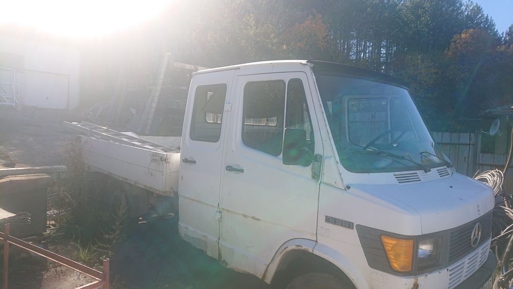 Mercedes 308 на части