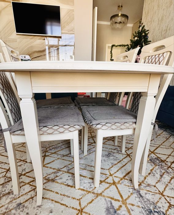 Обеденная группа стол и стулья 4шт