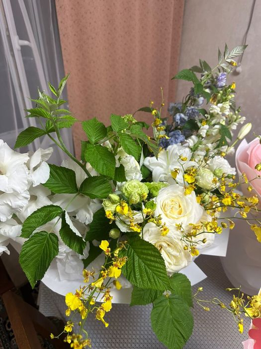 Продам цветы свежие