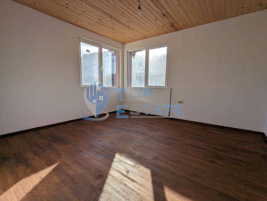 Продава се Къща в Плачковци - 160 кв.м за 563 €/кв.м - Снимка #4