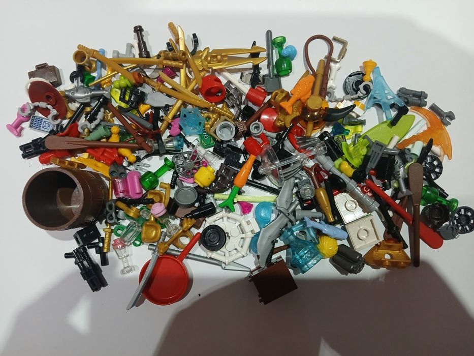Много лего фигурки